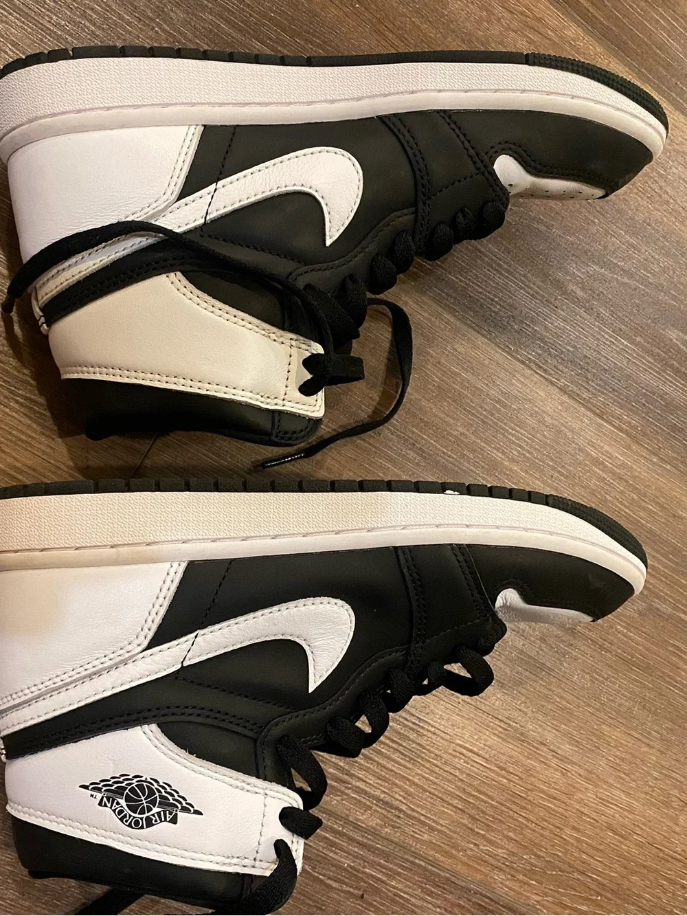 Nike Air Jordan 1 Retro High OG Black White Sneakers Unisex Size 6.5